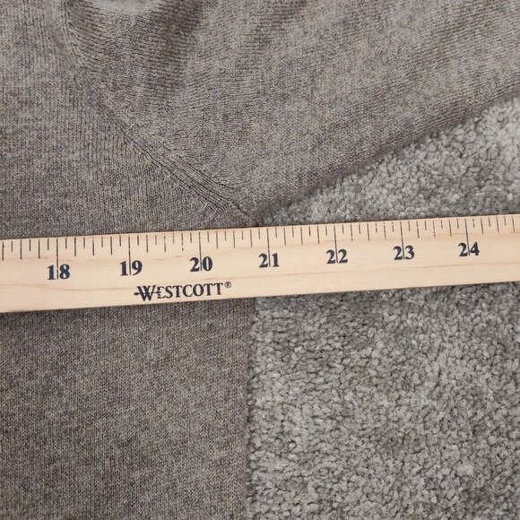 Gap Men's Button Down V-neck Cardigan Sweater Size Large 100% Cotton Academia - Picture 7 of 9